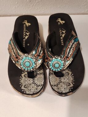 Montana West Wedge Flip Flops - Size 10